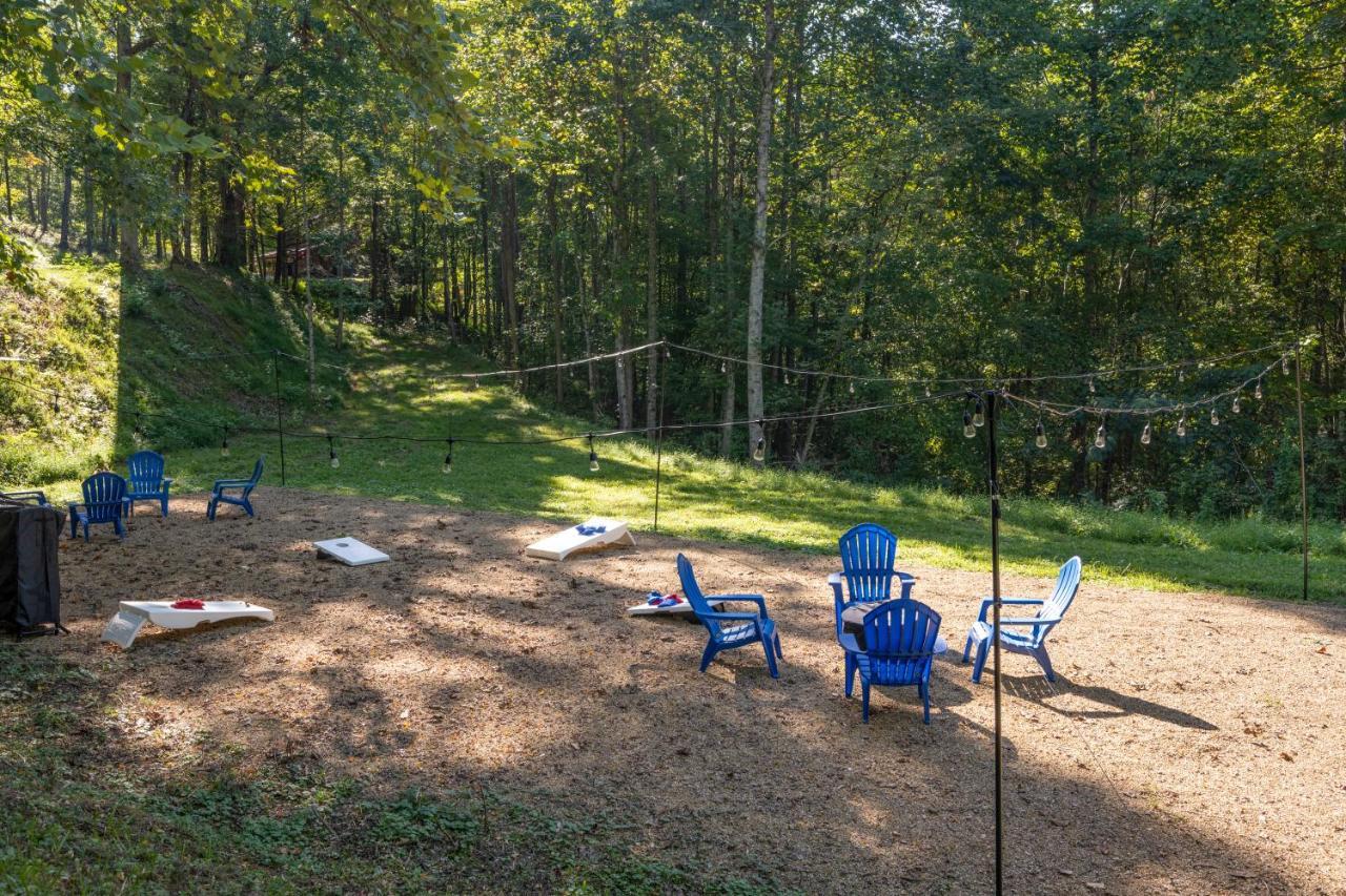 The Dudley Cabins By Avantstay Sevierville Exterior foto